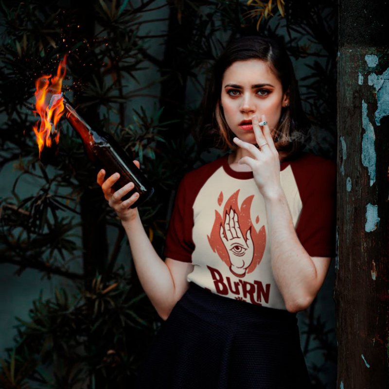 Burn the Witch · Camiseta estilo tattoo | DevilFish Clothing Brand