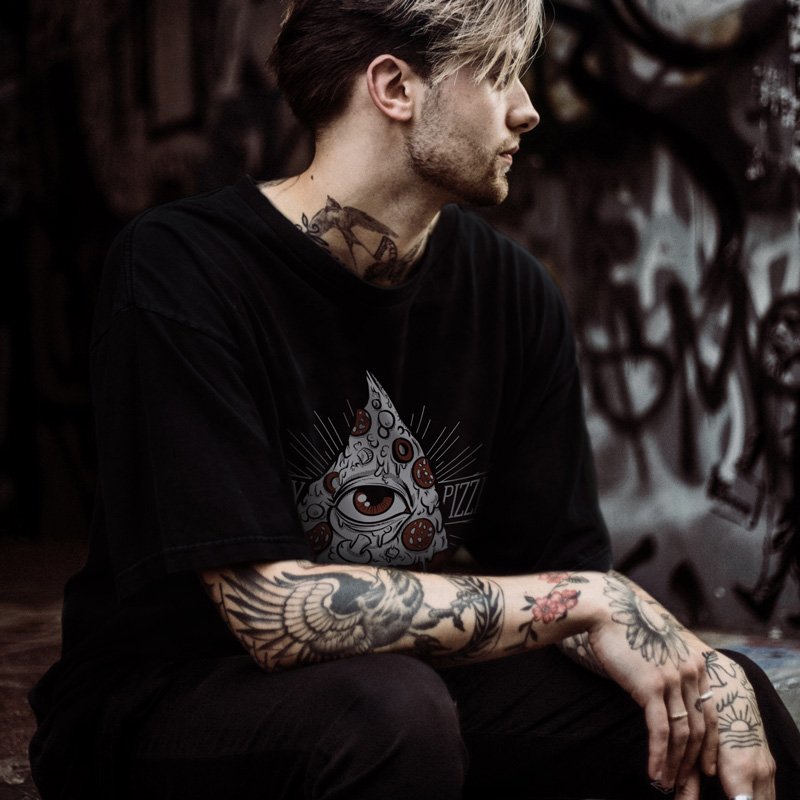 Camiseta Holy Pizza · Chico | Devilfish Clothing Brand