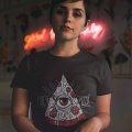 Holy Pizza · Camiseta con diseño original y chulo | DevilFish