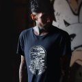 Camiseta Faro inspirada en tatuajes y diseño gráfico  | DevilFish Apparel